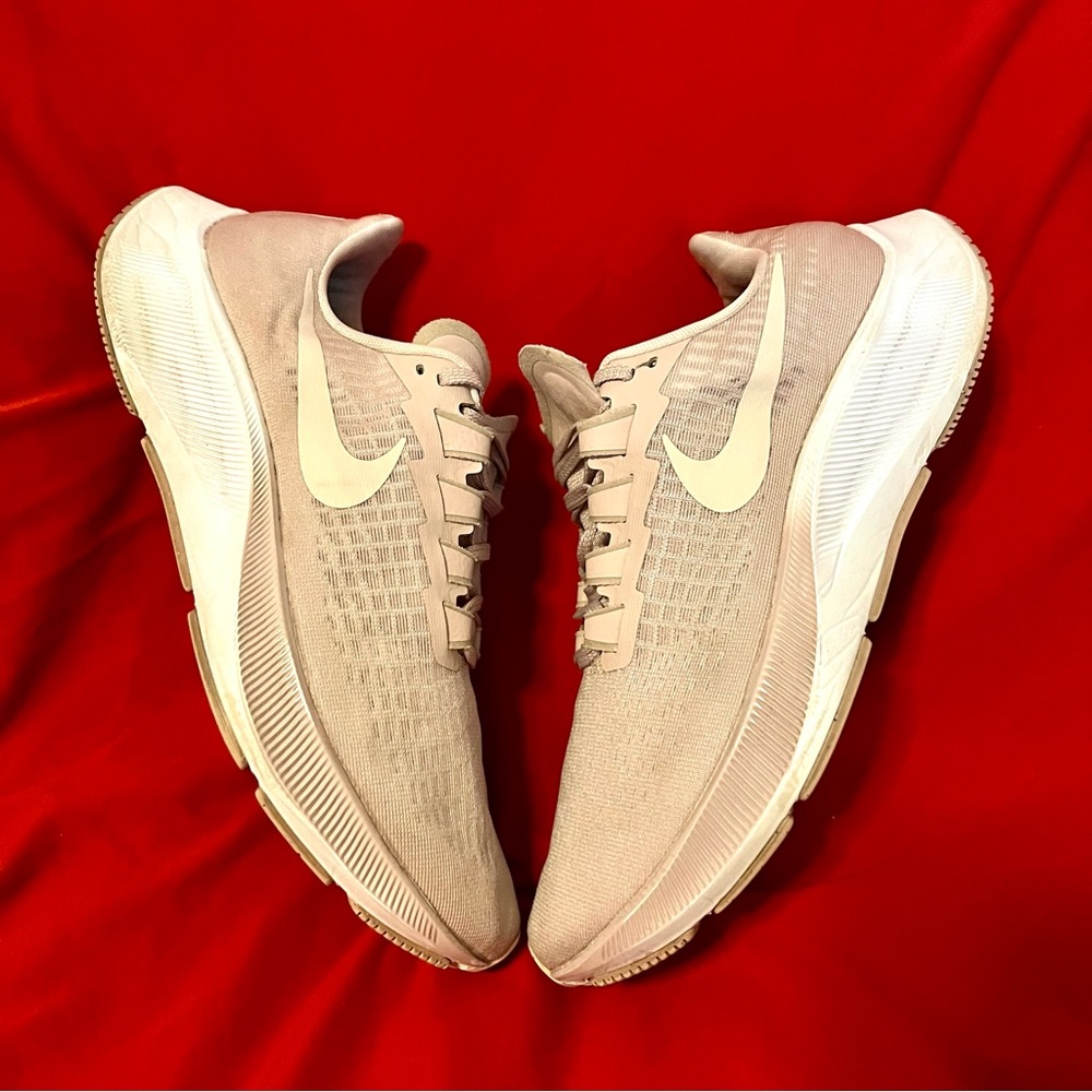 WMNS Nike Air Zoom Pegasus 37 ‘Fiery Pink’ (9)